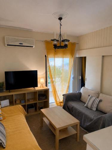 EnJoy cosy apartment Loutraki