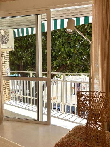 A 10 pasos de la playa I Apartamento boho-chic