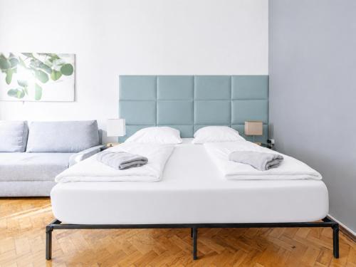 Modern Apartment Near Danube Canal