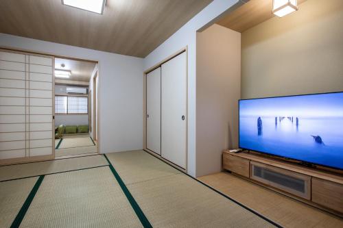 New! Japanese-Style House 松 花園町駅-天下茶屋駅徒歩圏内 難波-心斎橋直通 最大4名