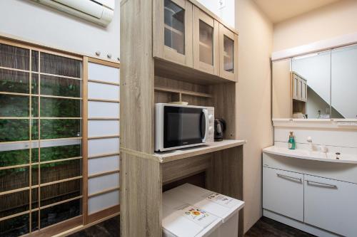 New! Japanese-Style House 松 花園町駅-天下茶屋駅徒歩圏内 難波-心斎橋直通 最大4名