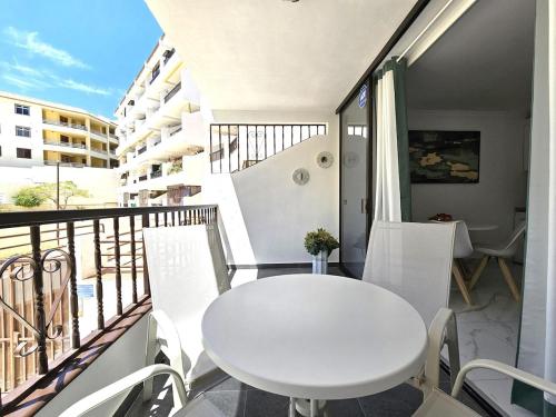 Ada's Nirvana, Heart of Los Cristianos
