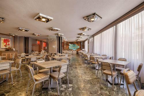 Xenophon Hotel