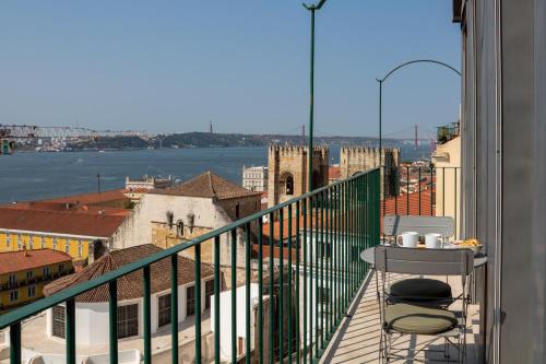 Alfama Terrace River View by LovelyStay