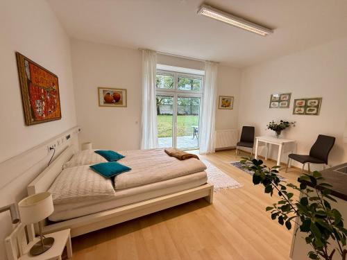 Garden Stay Vienna Airport - by myNests