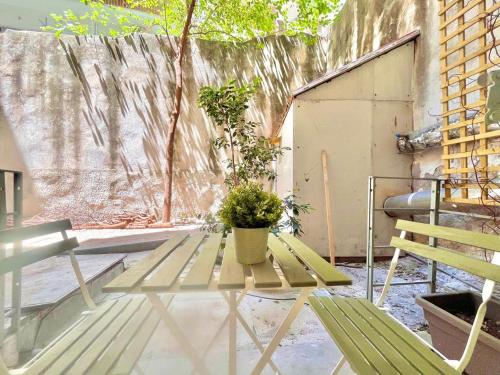New lower level Eco apartment in Pagkrati -1