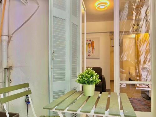 New lower level Eco apartment in Pagkrati -1