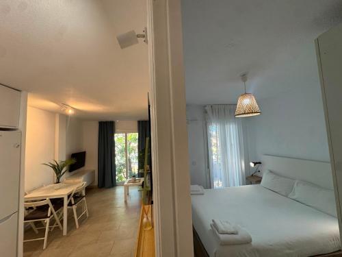 1- Fuengirola Vibes - TuriVida A