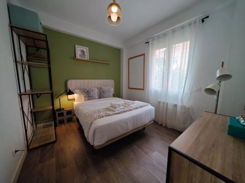 Modern & Quiet Apartment Near Downtown Madrid by MyRentalHost
