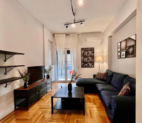 Central 1BR Apt near Syntagma
