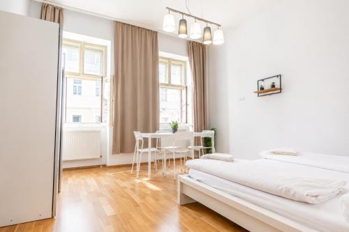Comfortable Two Bedroom Apartment for Long Stays