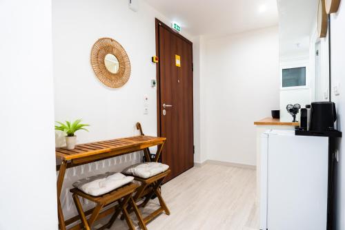 Syntagma Luxury Family Apartment