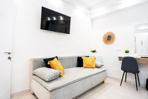 Syntagma Luxury Family Apartment