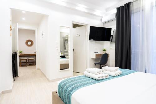 Syntagma Luxury Family Apartment