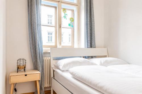 Deluxe 3BR Apt Wiener Stadthalle