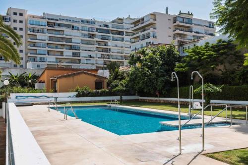 Modern Beach- Side Appart in edificio Sotomar La Carihuela -Torremolinos