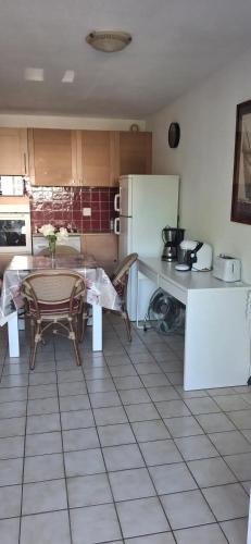 Studio lumineux La Grande-Motte 36m² balcon
