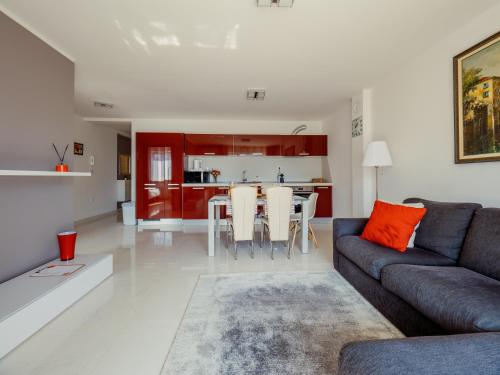 Almaria Home - Family Apartment - Pula