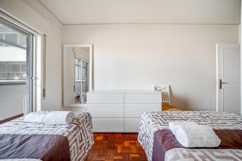 HolidaysPT - Luanda - 2 Bedroom Apartment