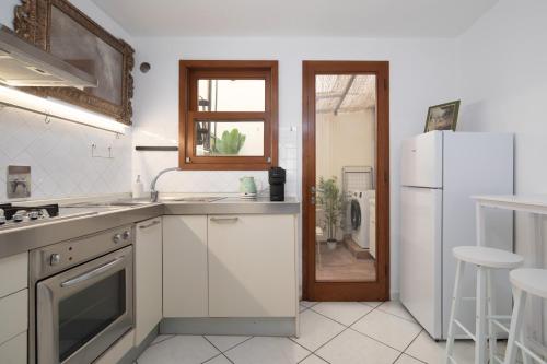 Sant'Onofrio Apartment