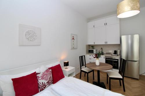 Humboldt Feel Good Apartments