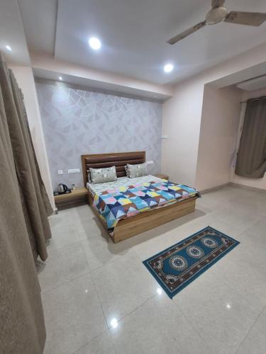 Gallery image of Sonawala Grand - Near Kaal Bhairav temple #Lift #Dining & restaurant in Varanasi