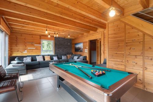 Chalet Oxyzen 14-guest chalet in Gérardmer spa sauna pool table