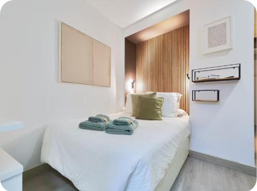 Historic Centre FREE Parking with 2 Bath - Quiet Stay