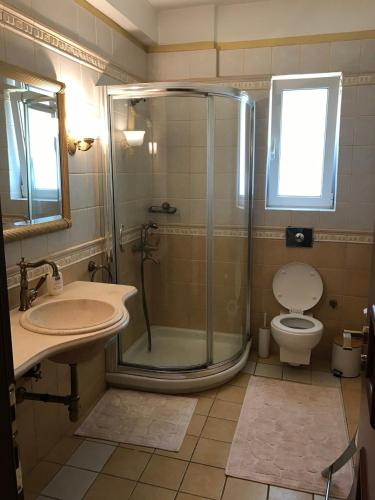 Luxury Apartment in the center of Glyfada