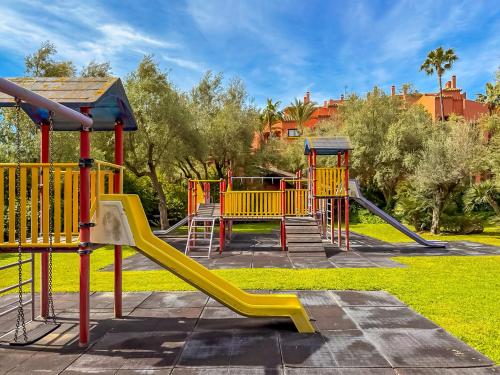 Cubo's Alicate Playa Marbella Apartment