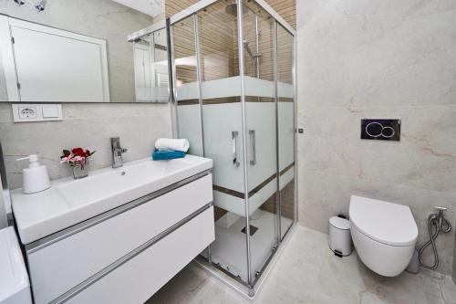 Nerja 1041 Moderno Apartamento centrico