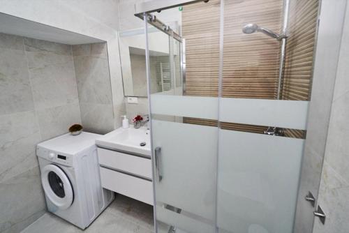 Nerja 1041 Moderno Apartamento centrico