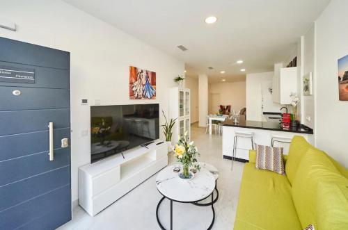 Nerja 1042 Moderno Apartamento centrico