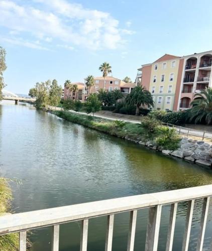 Accommodation with terrace and pool Sainte-Maxime