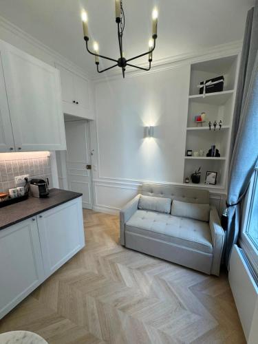 Studio room in the heart of Paris - Rue Montorgueil