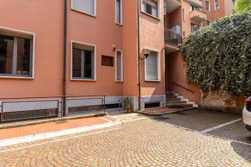 Brera Hideaway - Elegant 2BDR a 150m M2 Moscova