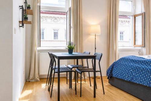 Spacious & Elegant 2BR Apartment Near Wiener Stadthalle