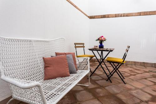 Garcia de Vinuesa 2 by Home at Homes