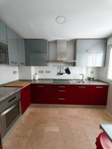 Ático con terraza, garaje bajo petición y según disponibilidad, ascensor y vistas Catedral