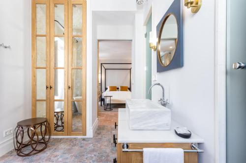 Puerta del Arenal IV by Home at Homes