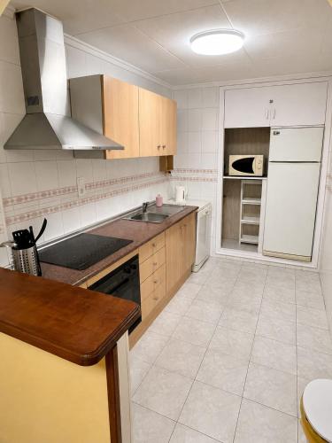 Private Garden Patio & Balcony 2-Bedroom Apartment
