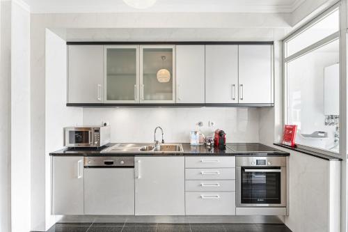 GuestReady - Charming Porto retreat with terrace
