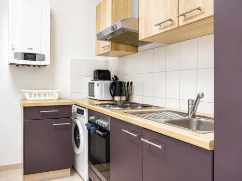 Comfortable 2BR Apartment Near Wiener Stadthalle