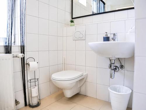 Comfortable 2BR Apartment Near Wiener Stadthalle