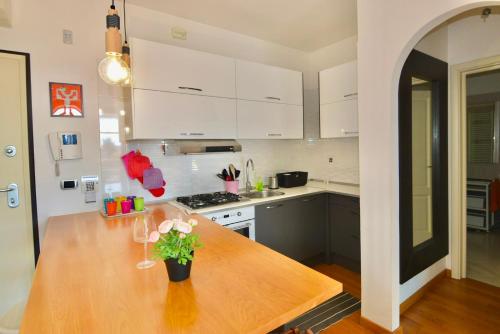 Trastevere Elegant Apartment