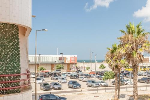 GuestReady - Deluxe home with terrace in Caparica