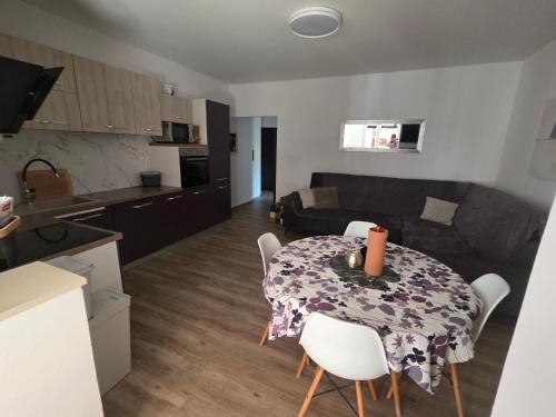 Dorothy Apartment