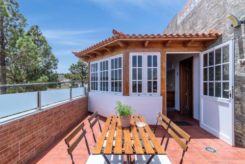 Home2Book Tejera Peaceful Home with BBQ Terrace