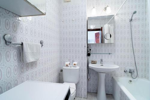Corona 204 Apartments Casasol