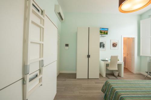 THE NEW ROOMS of FLORENCE